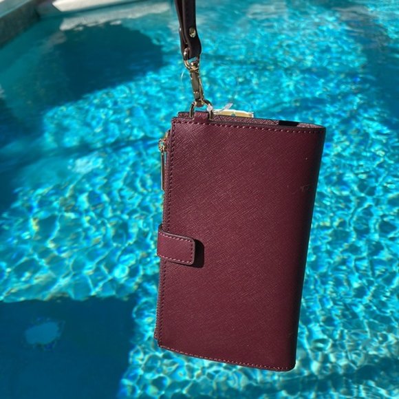 Michael Kors Jet Set Travel Large Double Zip Wristlet Wallet Merlot Leather - Picture 4 of 16